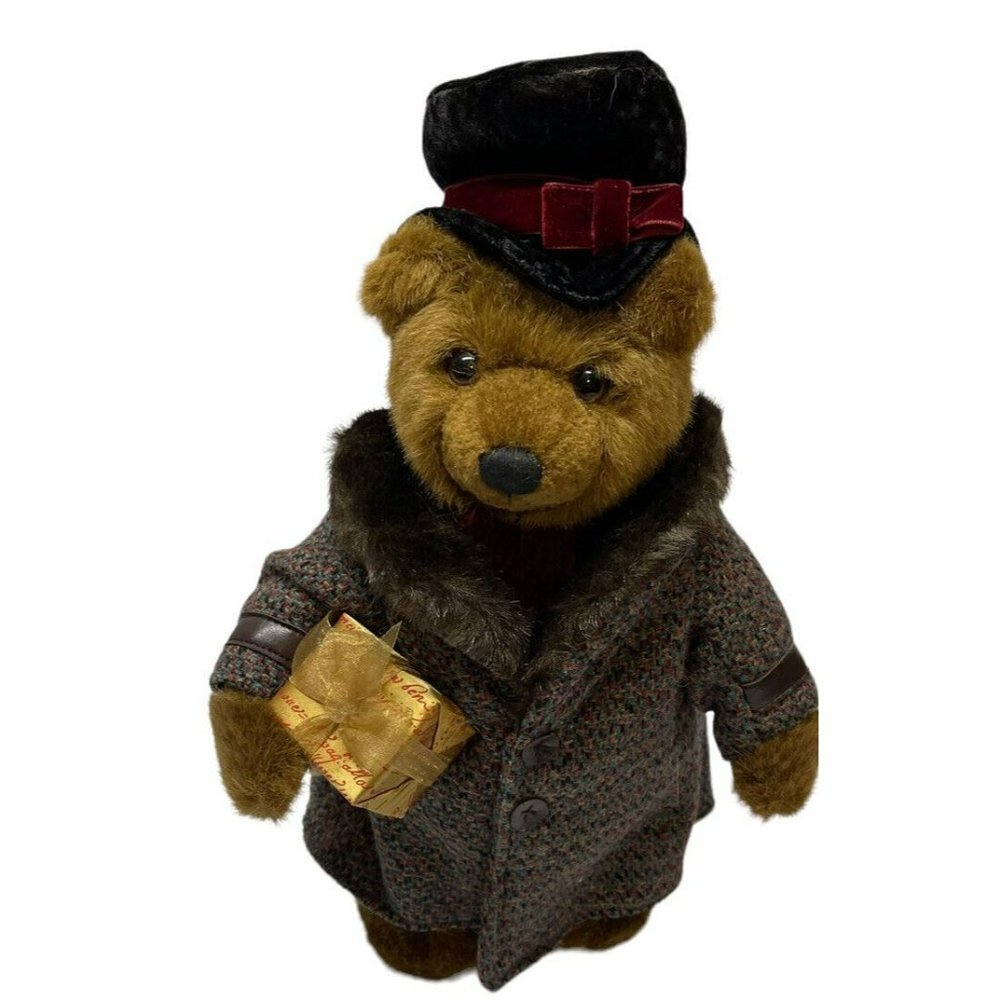 Vintage Russ Teddy Bear From The Past Oliver Plush Toy Stands 12” With Stand